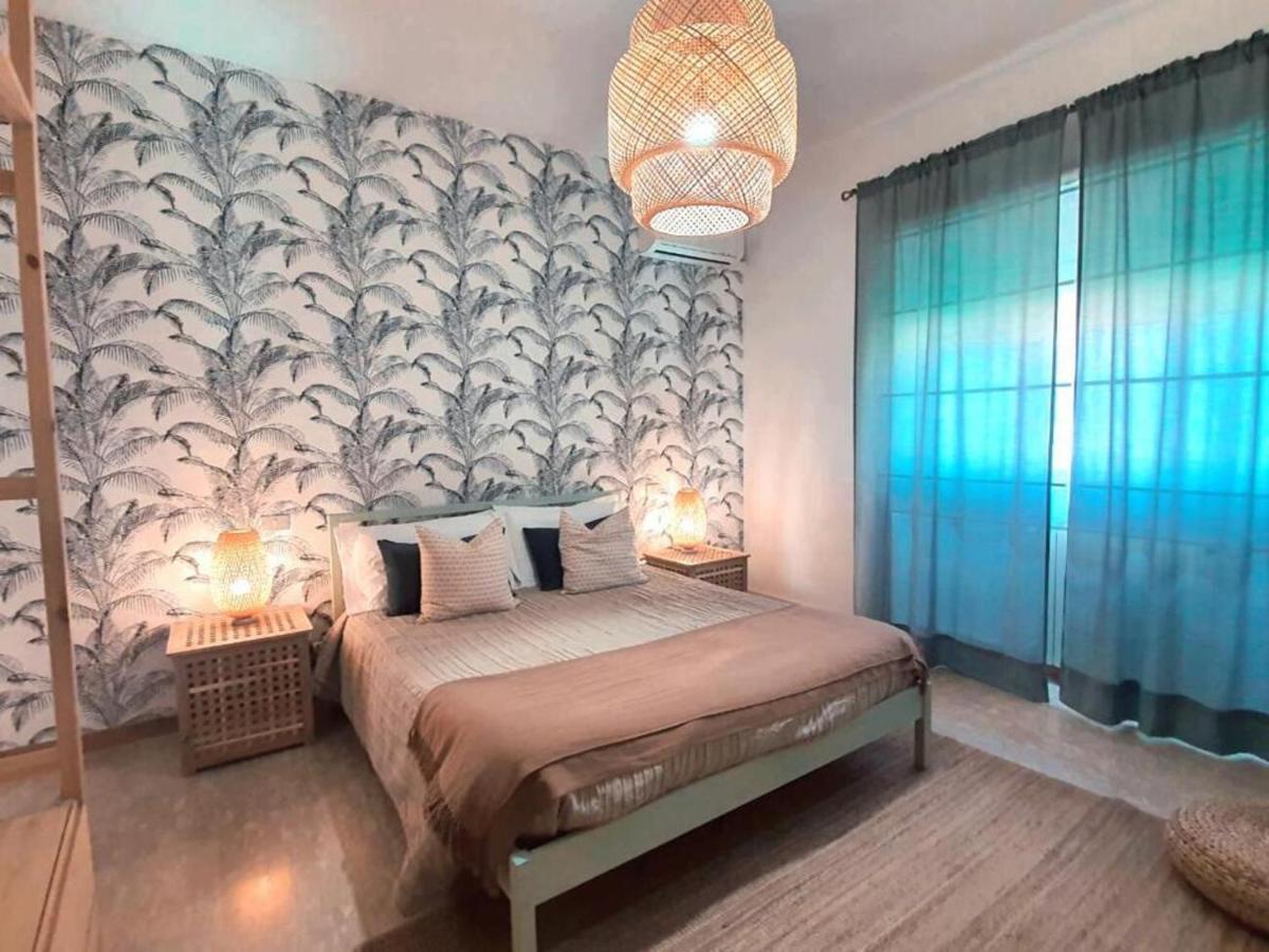 Villa Teresa - Sperlonga Holiday Rooms Bagian luar foto