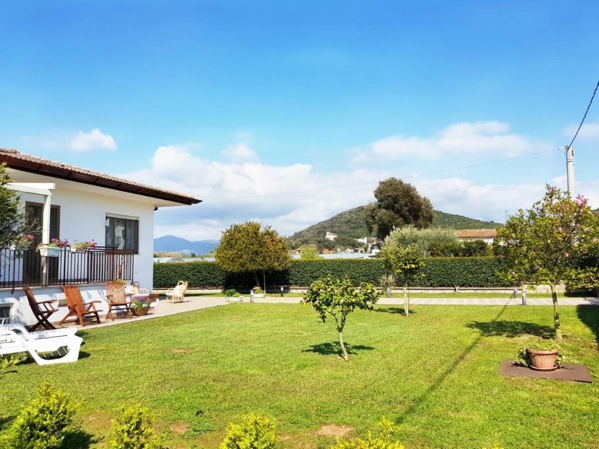 Villa Teresa - Sperlonga Holiday Rooms Bagian luar foto