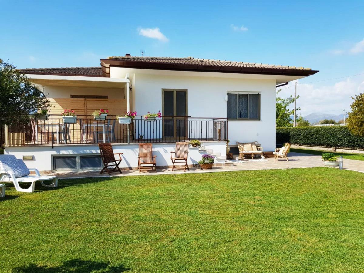 Villa Teresa - Sperlonga Holiday Rooms Bagian luar foto